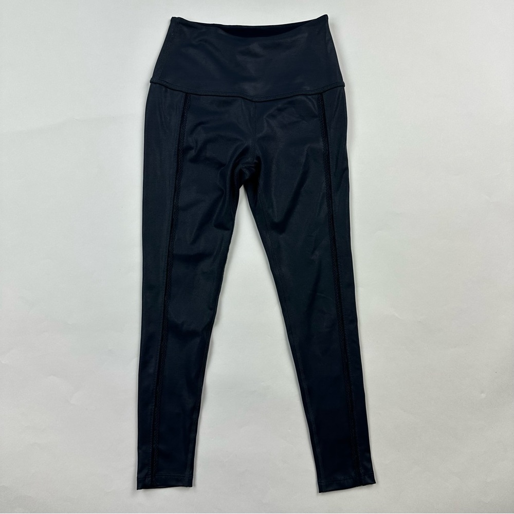 Beyond Yoga Navy Ride It High Matte Pearlized Athletic Legging Size XS - Picture 2 of 11